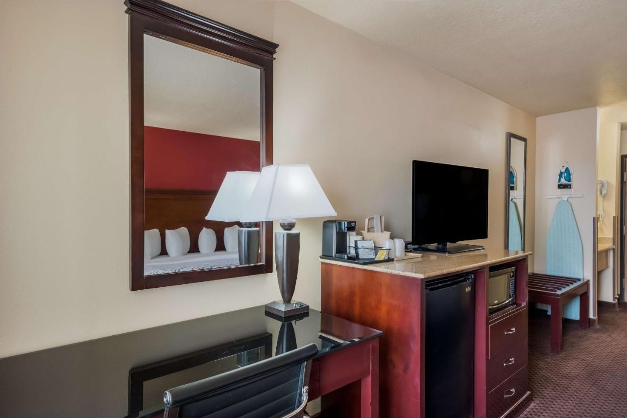 Surestay Plus Hotel By Best Western Silver City Bagian luar foto