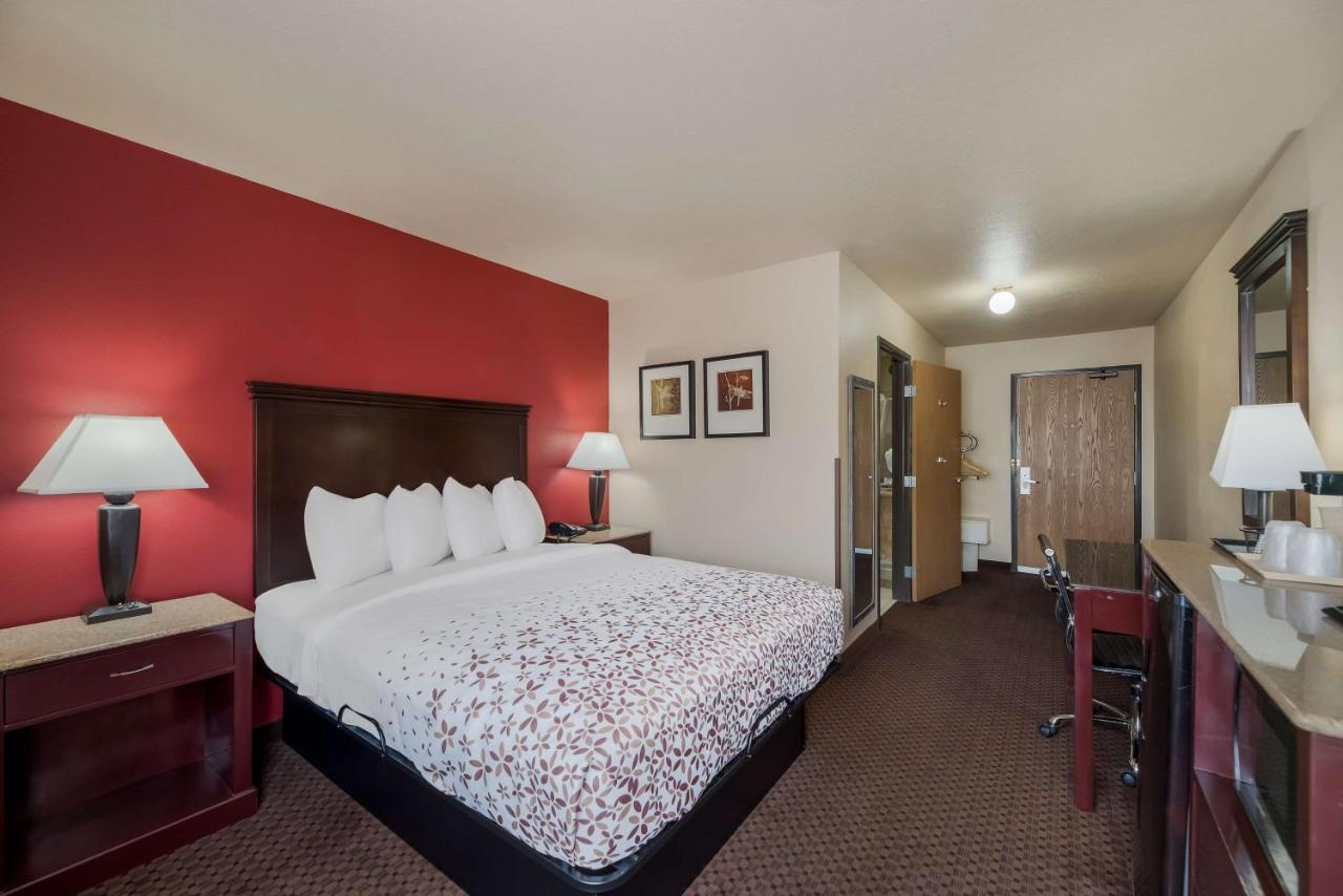 Surestay Plus Hotel By Best Western Silver City Bagian luar foto